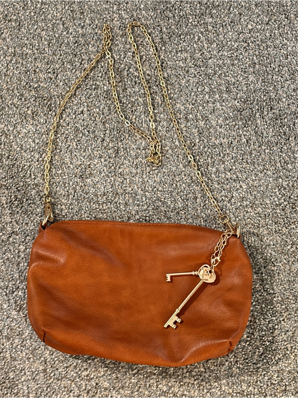 ANTIK KRAFT 
Leather Crossbody Bag with Gold Key Charm - Brown